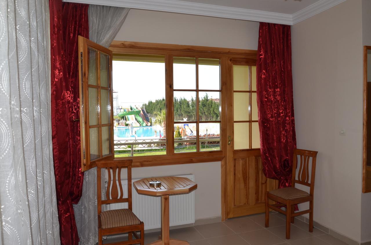 Mertur Hotel Çiftlikköy Exterior foto